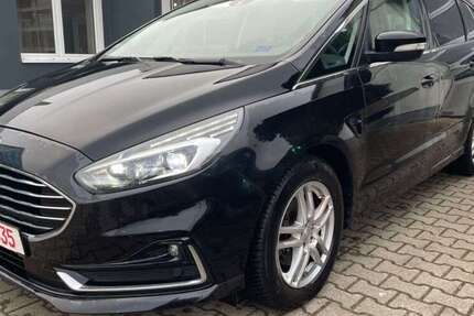 Ford S-Max 62.998 km 23.299 &euro; Leuna 06237