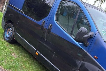 Opel Vivaro 134.632 km 2.000 € Augsburg 86153