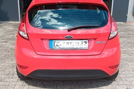 Ford Fiesta 143.569 km 4.800 &euro; Melle 49324