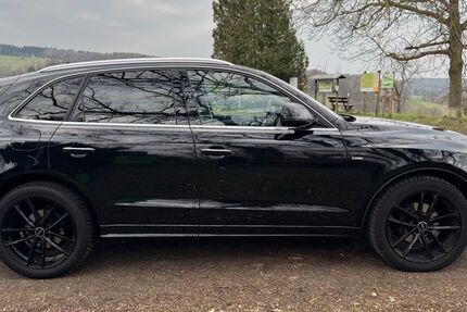Audi Q5 140.500 km 17.900 &euro; Maintal 63477
