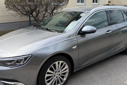 Opel Insignia 75.000 km 15.890 &euro; München 81477