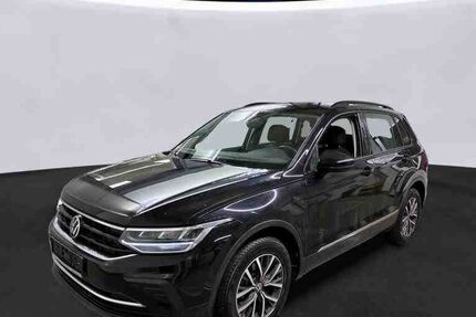 VW Tiguan 52.100 km 27.490 &euro; Braunschweig Wenden 38110