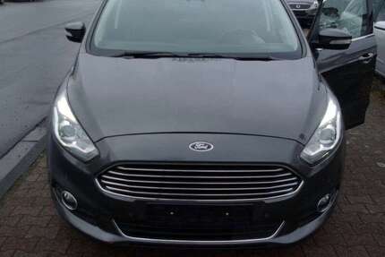 Ford S-Max 105.000 km 11.900 &euro; Bottrop 46242