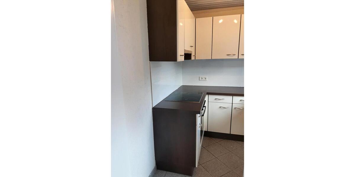 Gemütliche 2ZKB im Grünen mit EBK, Balkon und Stellplatz 2 zimmer