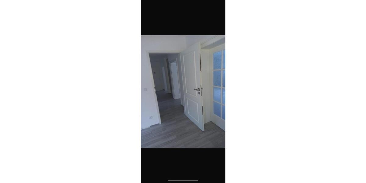 Etagenwohnung Lennestadt - 3 Zimmer, 85 m&sup2;, 700&euro; | Angebot:26368661