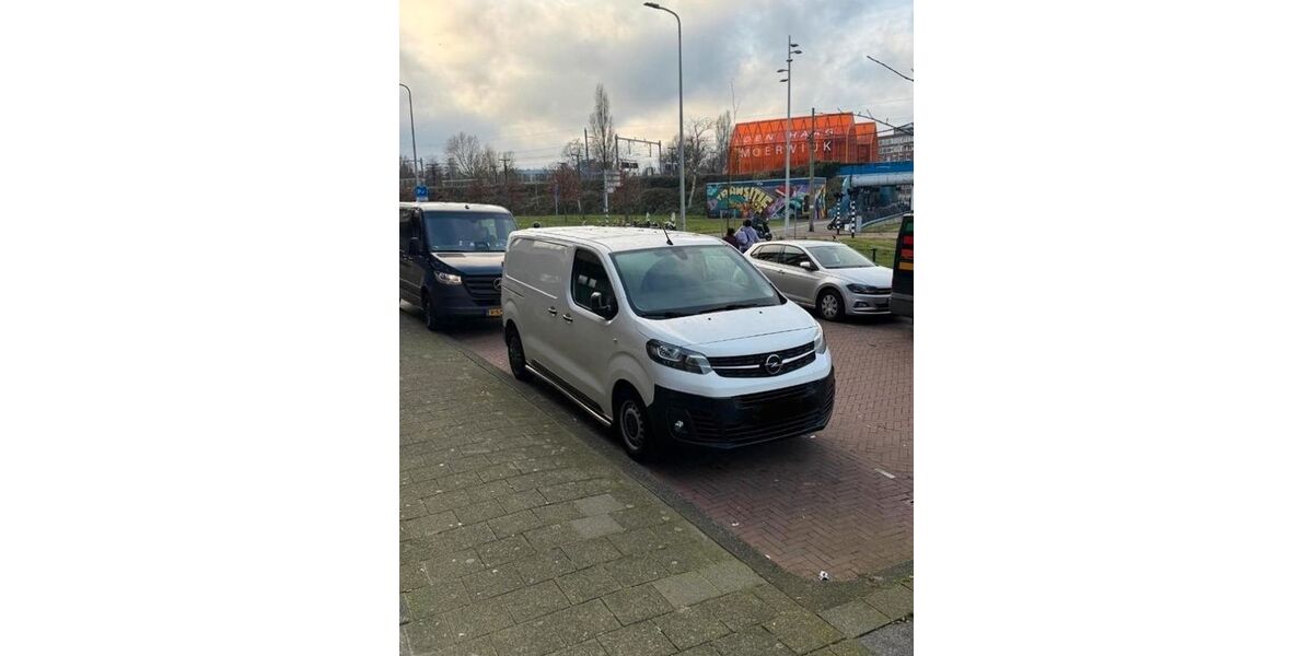 Opel Vivaro 130.000 km 4.300 &euro; Hamburg 20355
