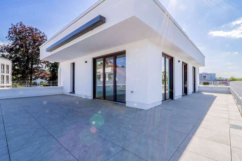 Wohnung zum Mieten in Heilbronn 2.190 € 117.47 m²