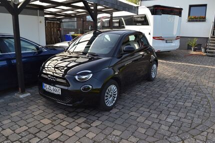 Fiat 500e 51.000 km 12.900 &euro; Holle 31188