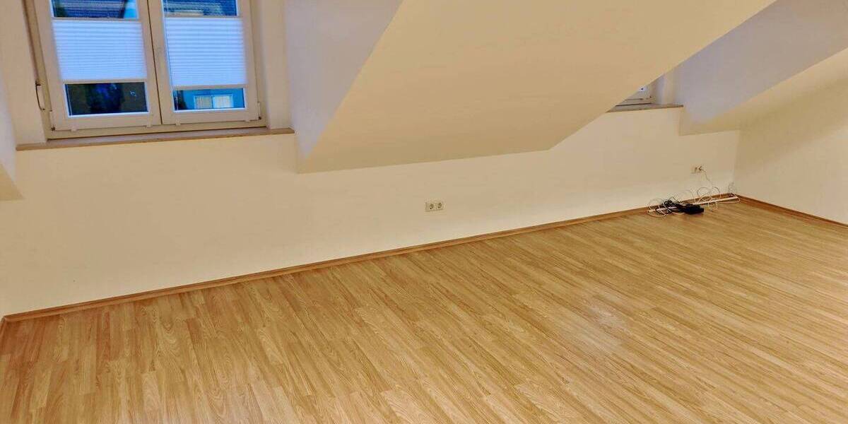 Etagenwohnung Heroldsberg - 2 Zimmer, 50 m&sup2;, 530&euro; | Angebot:26804522