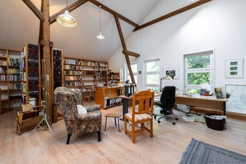 Bauernhaus, Landhaus Niebüll - 4 Zimmer, 335 m&sup2;, 669.000&euro; | Angebot:25706555