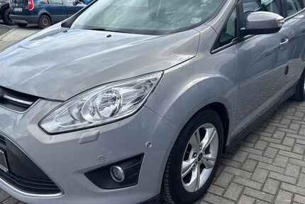 Ford C-Max 49.300 km 6.500 &euro; Brandenburg an der Havel 14772