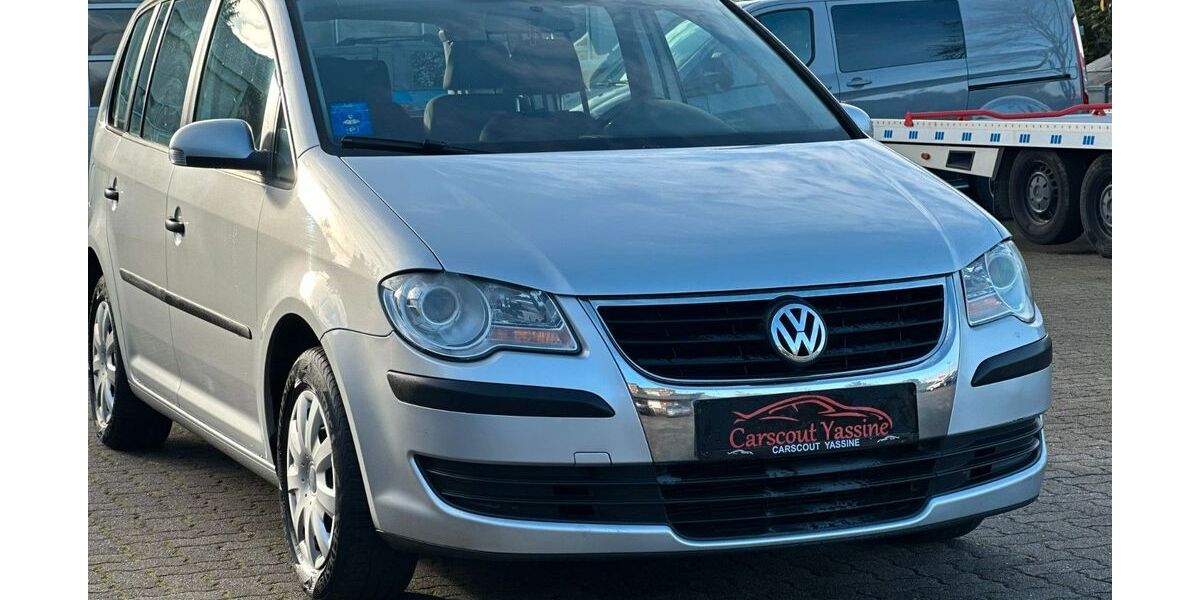 VW Touran 200.000 km 2.990 &euro; Buxtehude 21614