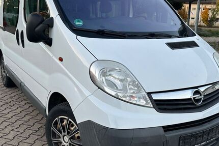 Opel Vivaro 187.669 km 8.190 € Nordhausen 99734