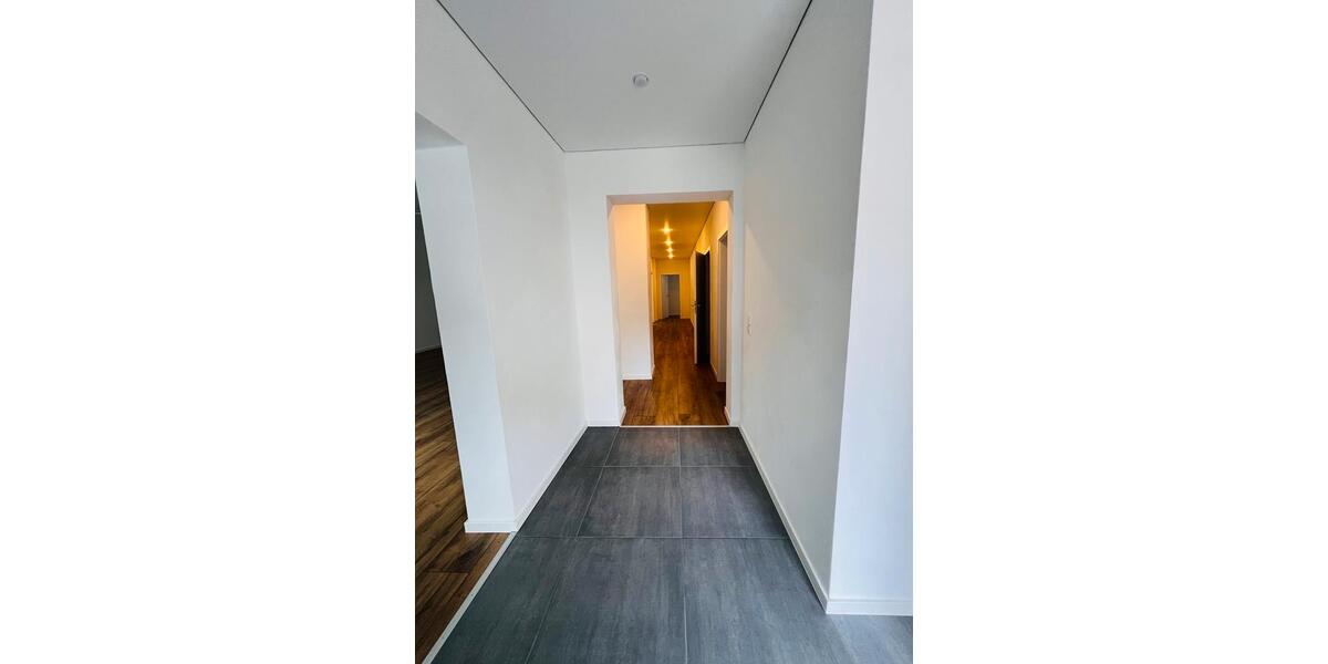Erdgeschoßwohnung Bruchmühlbach-Miesau Miesau - 4.5 Zimmer, 150 m&sup2;, 1.600&euro; | Angebot:26405794