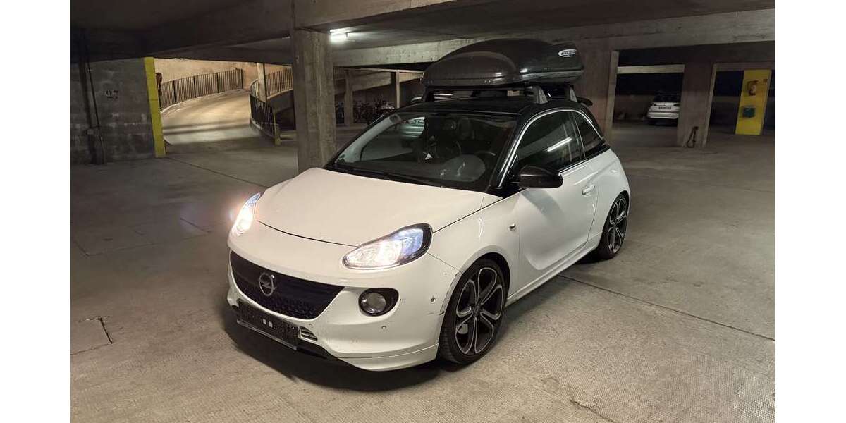 Opel Adam 125.000 km 7.950 &euro; Kenzingen 79341