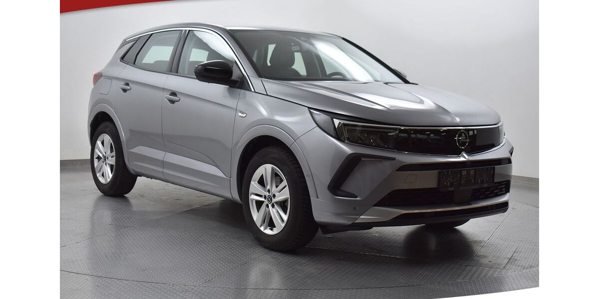 Opel Grandland (X) 18.637 km 18.950 € Bebra 36179