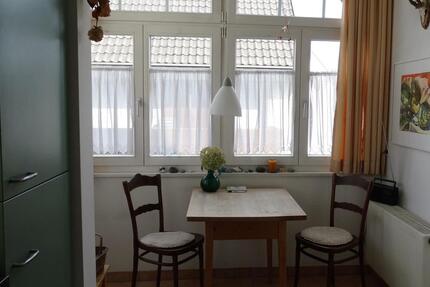 ZENTRAL GELEGEN: 1 Zimmer in gepflegtem 4-Familienhaus in Nürtingen - 7021 1 zimmer