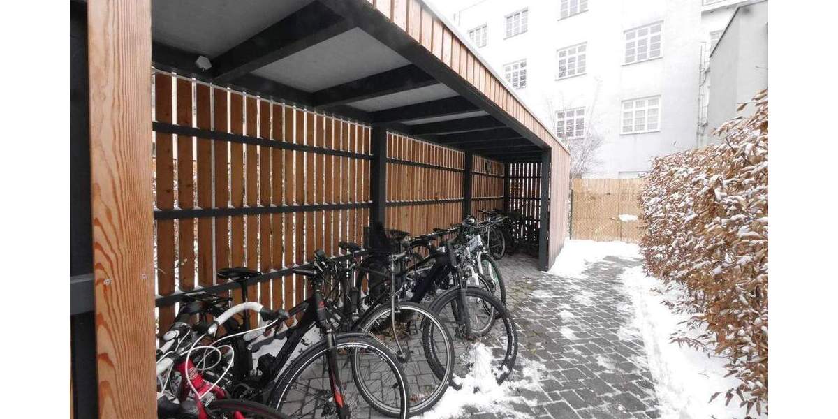 Etagenwohnung Erfurt Altstadt - 2 Zimmer, 87 m&sup2;, 995&euro; | Angebot:25459119