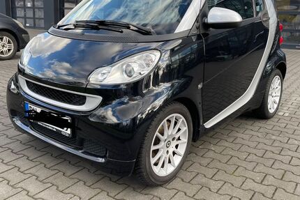 Smart ForTwo 60.650 km 5.400 &euro; Bonn 53173