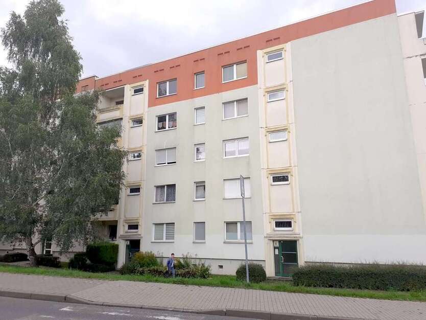 Wohnung zum Kaufen in Weimar 106.000 € 69.5 m²