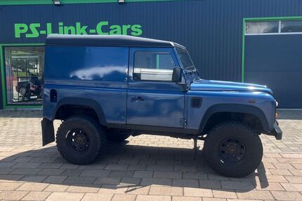 Land Rover Defender 141.000 km 26.990 &euro; Thannhausen 86470