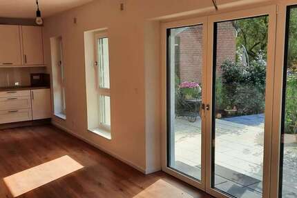 Haus zum Mieten in Willich-Neersen 3.300 € 235 m² 5 zimmer