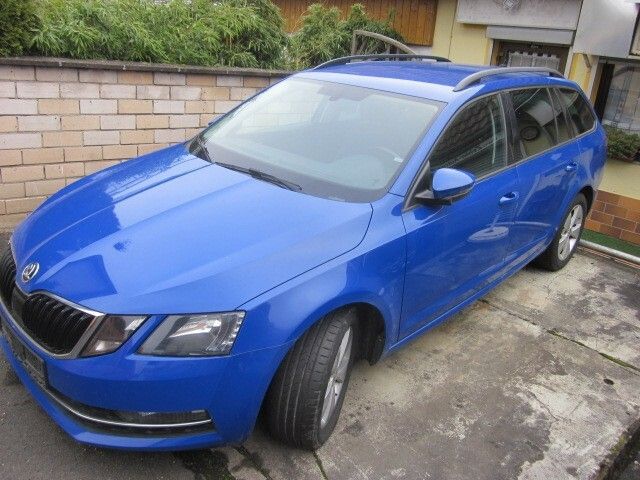 Skoda Octavia 250.500 km 7.900 &euro; Petersberg 36100