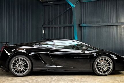 Lamborghini Gallardo 24.350 km 154.999 € Siek 22962
