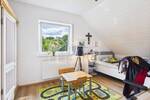 Freistehendes Einfamilienhaus mit Pool, Sauna und PV-Anlage - Viel Platz & Komfort in ruhiger Lage - Einfamilienhaus Ottweiler Lautenbach | Angebot:26897065