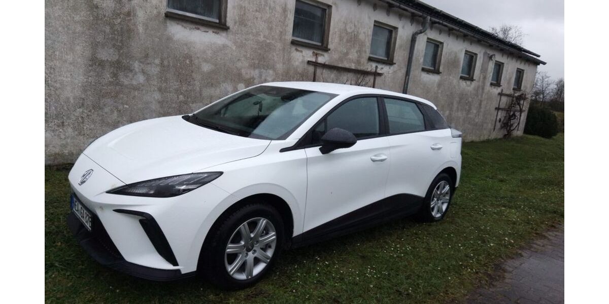 MG 4 45.000 km 15.990 &euro; Scheinfeld 91443