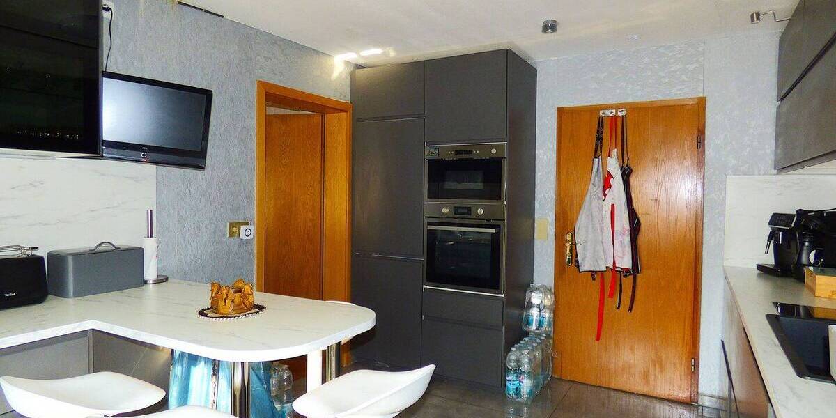 Einfamilienhaus Weingarten - 7 Zimmer, 170 m&sup2;, 750.000&euro; | Angebot:26485820