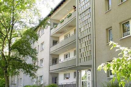 Wohnung Duisburg Bergheim - 4 Zimmer, 87 m&sup2;, 689&euro; | Angebot:27352398