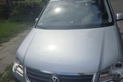 VW Touran 206.415 km 3.950 &euro; Hamburg 22179