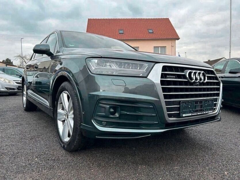 Q7