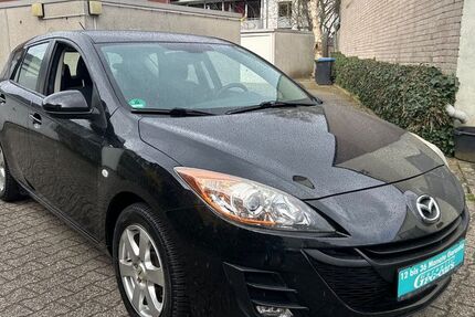 Mazda 3 135.000 km 5.950 &euro; Düsseldorf 40589