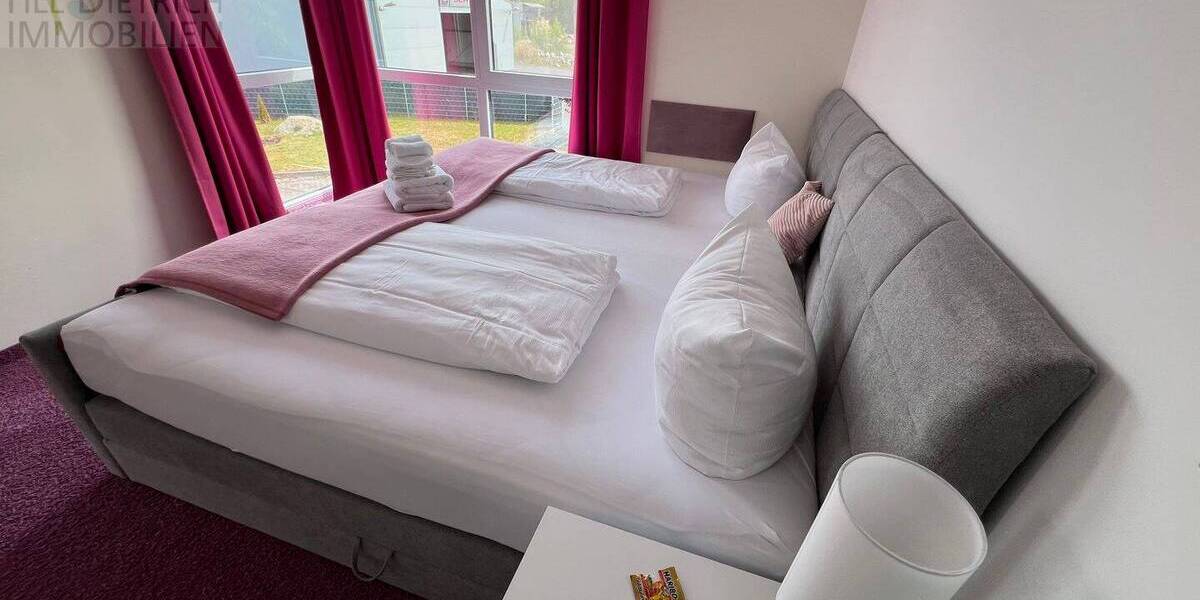 Mehrfamilienhaus, Wohnhaus Zella-Mehlis Mehlis - 5 Zimmer, 185 m&sup2;, 5.000&euro; | Angebot:22631820