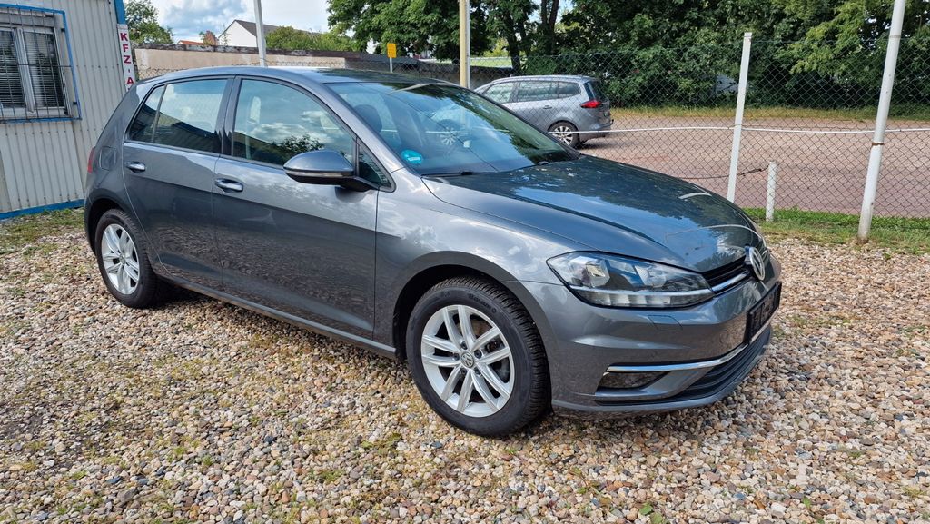 VW Golf 183.263 km 9.900 &euro; Magdeburg 39106