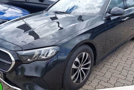 Mercedes-Benz E 200 13.300 km 47.990 &euro; Nastätten 56355