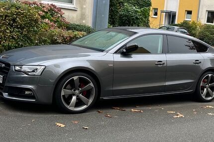 Audi A5 136.000 km 17.850 &euro; Hamburg 21147