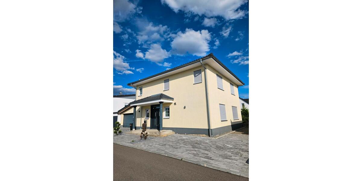 Einfamilienhaus Pfullendorf - 5 Zimmer, 164 m&sup2;, 695.000&euro; | Angebot:27134726