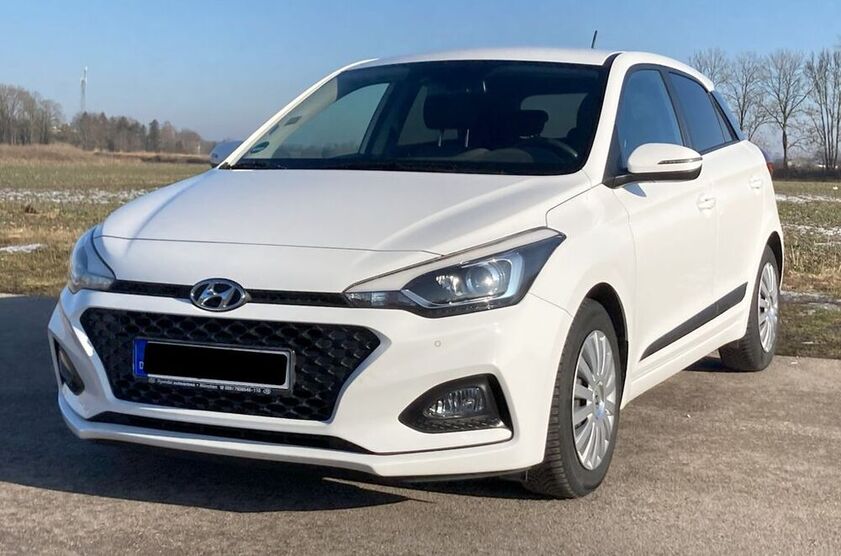 i20