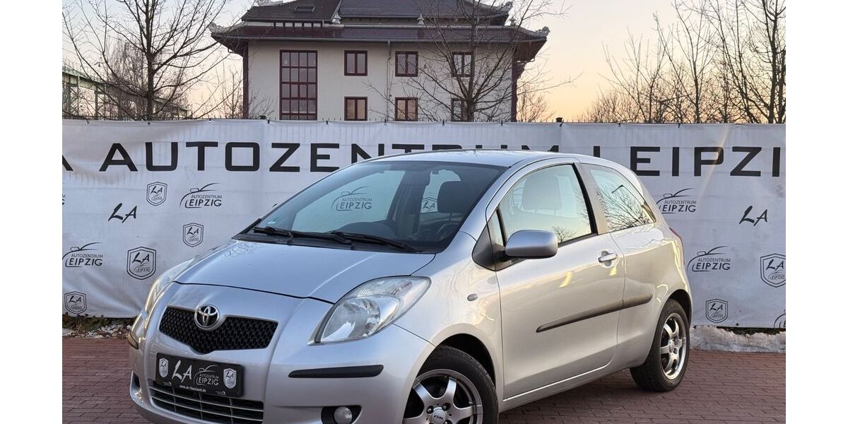 Toyota Yaris 124.951 km 2.980 &euro; Leipzig 04347