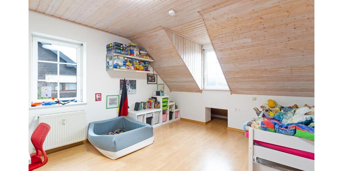 Achtung junge Familie - Großzügiges Wohnhaus in guter Lage von Gusterath 6 zimmer