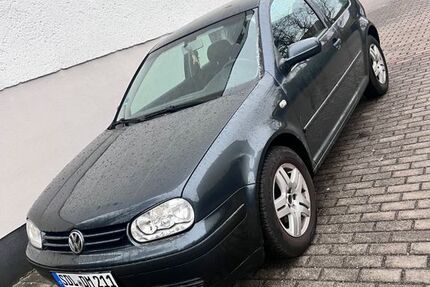 VW Golf 180.000 km 1.950 &euro; Stendal 39576