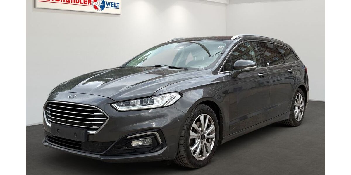 Ford Mondeo 215.269 km 8.499 &euro; Berlin 12681