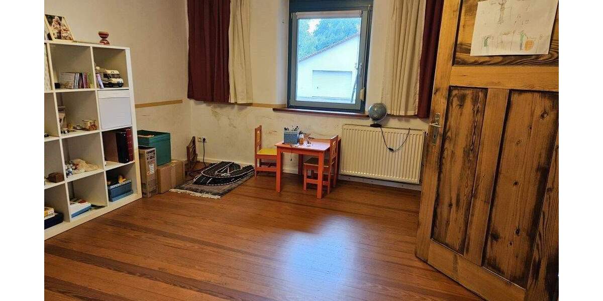 Einfamilienhaus Niedermohr - 8 Zimmer, 264 m&sup2;, 450.000&euro; | Angebot:25850233