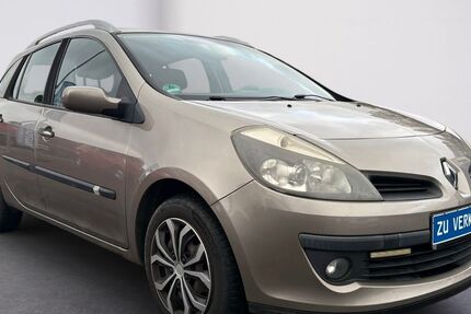 Renault Clio 157.000 km 2.799 &euro; Olpe 57462