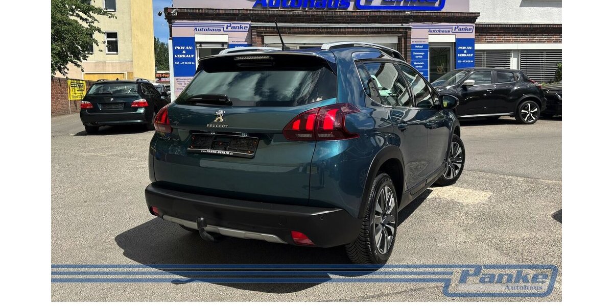 Peugeot 2008 Allure*AHK*Navi*Car-play*SHZ*LED*Tempo* 103.785 km 11.890 &euro; Berlin 13187