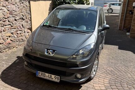 Peugeot 1007 97.554 km 3.500 &euro; Fränkisch-Crumbach 64407