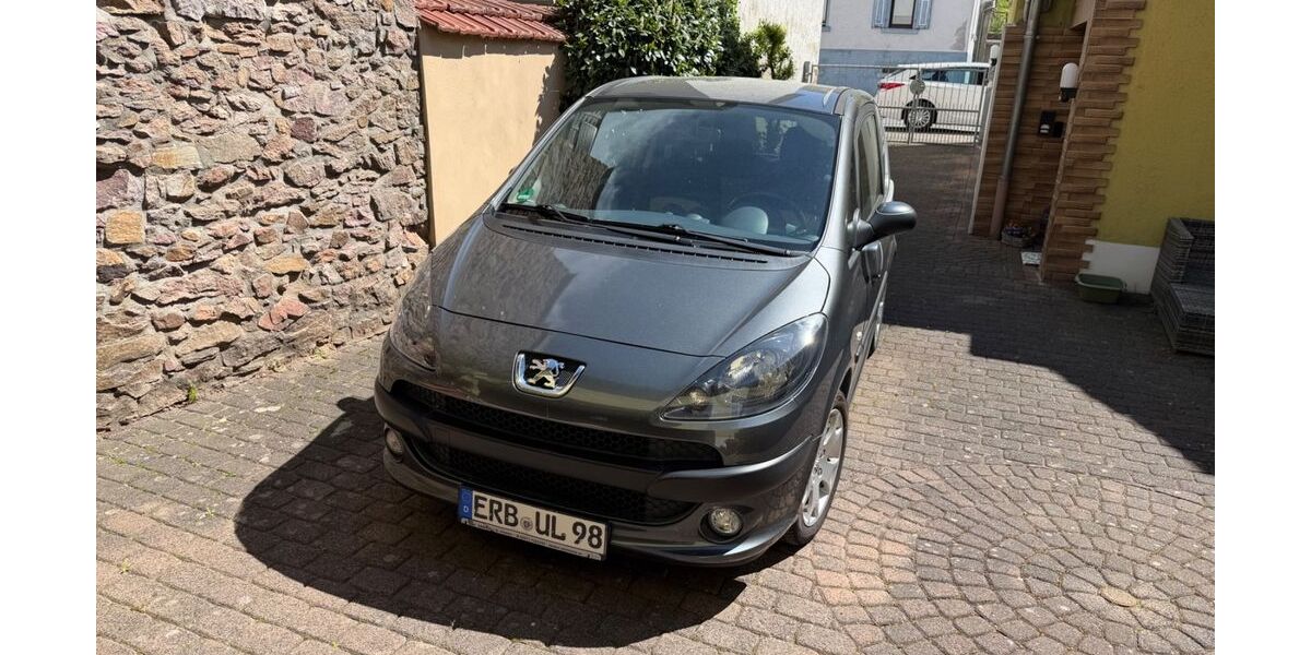 Peugeot 1007 97.554 km 3.500 &euro; Fränkisch-Crumbach 64407